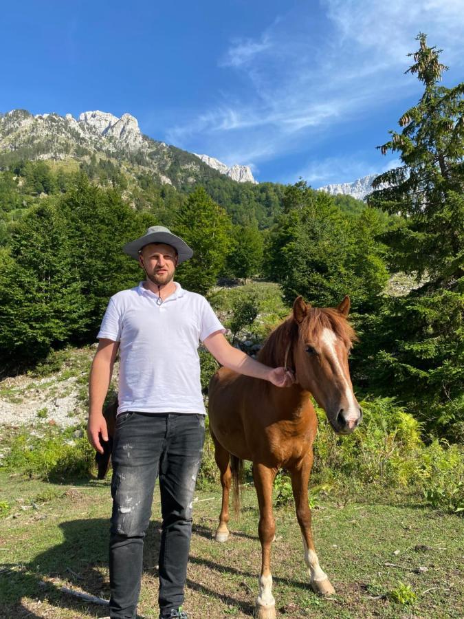 Guesthouse Skender Selimaj Valbona Esterno foto