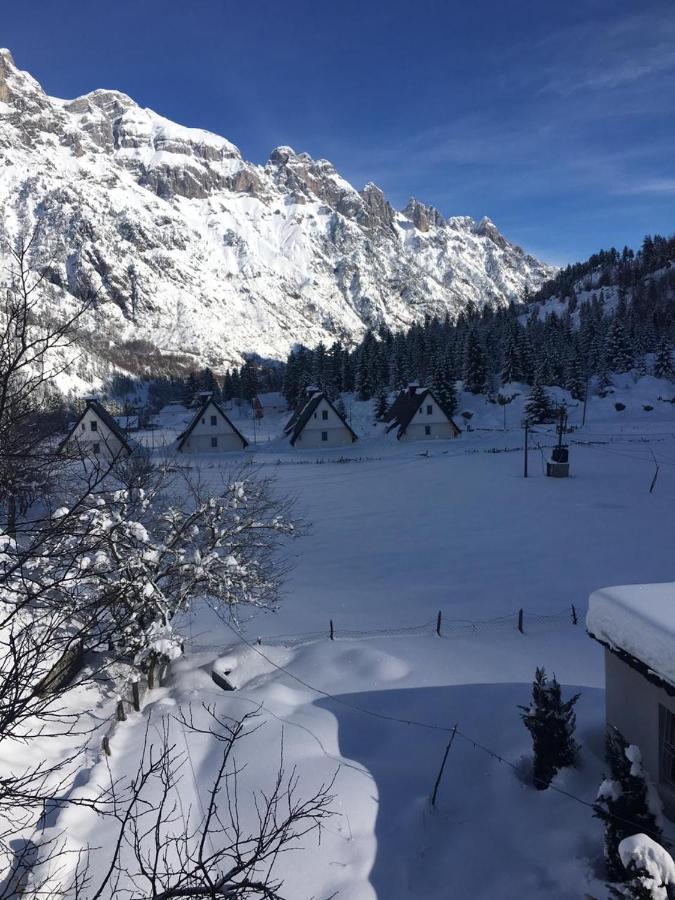 Guesthouse Skender Selimaj Valbona Esterno foto