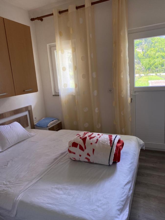 Guesthouse Skender Selimaj Valbona Esterno foto