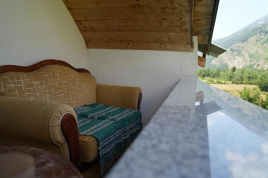 Guesthouse Skender Selimaj Valbona Esterno foto