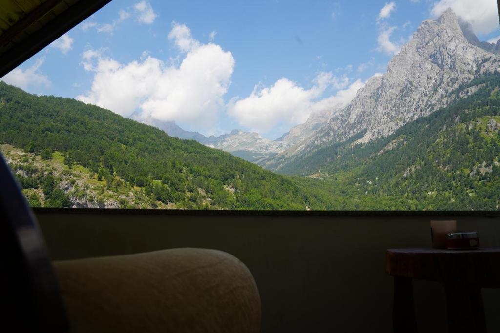Guesthouse Skender Selimaj Valbona Esterno foto